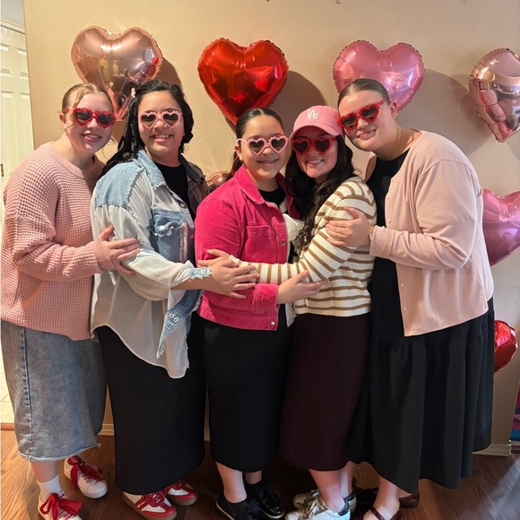 Meet your Posher, Serenity - Picture 4 of 8